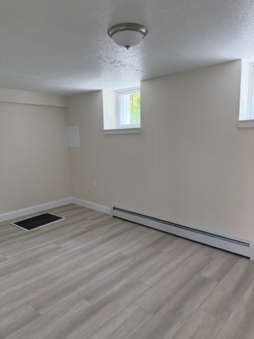 27 Graham St, Gardner