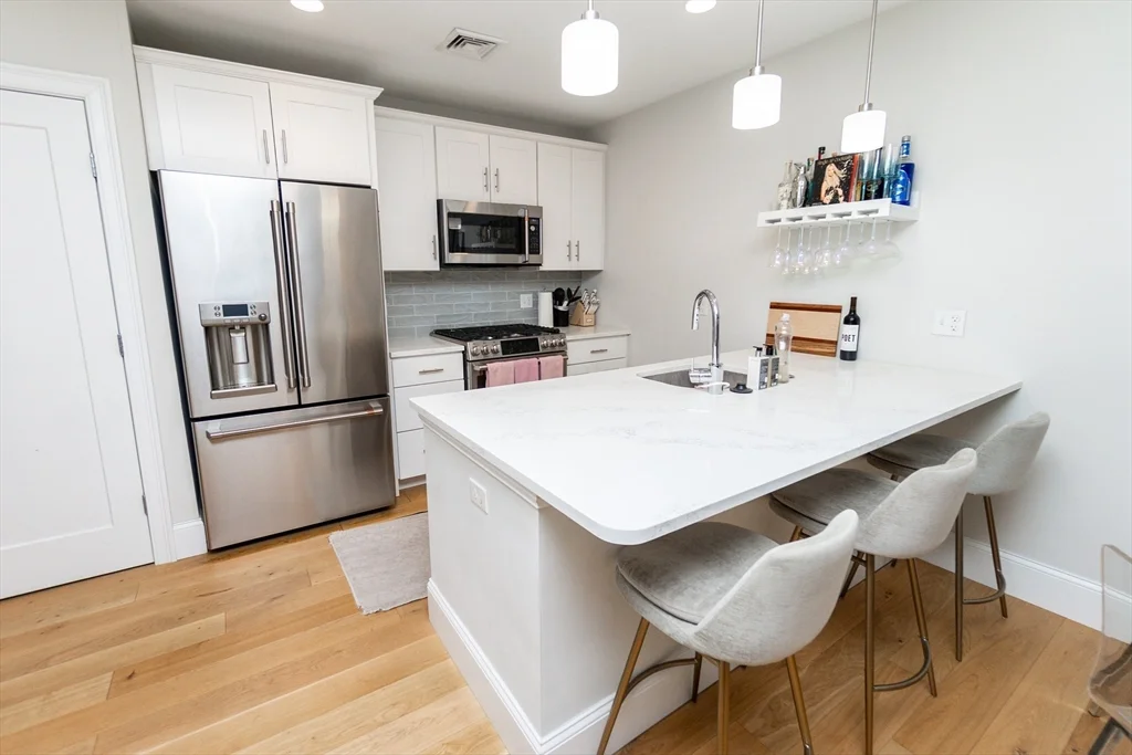 545 E 3rd St, South Boston