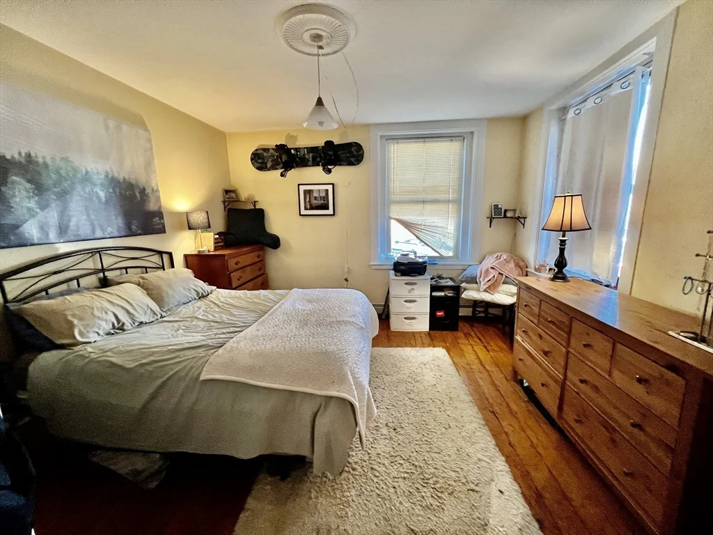 2 Pearl St, Charlestown