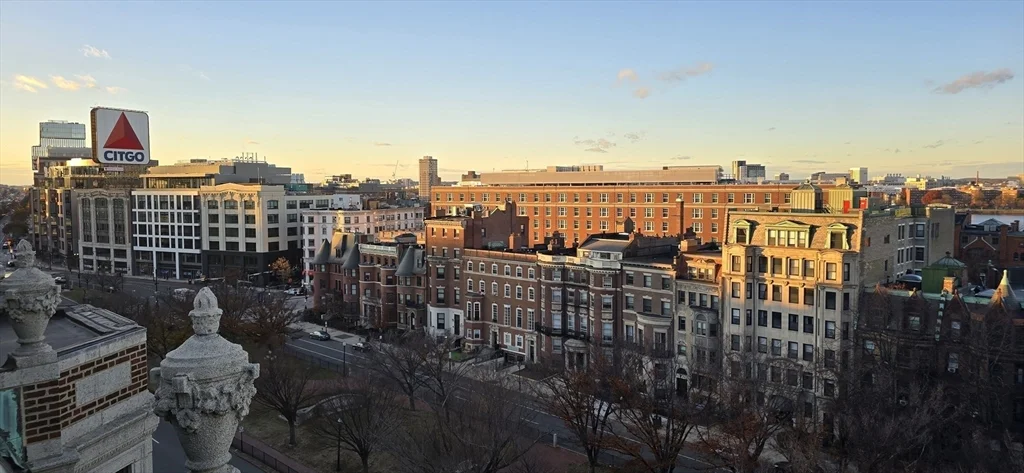 466 Commonweatlh, Fenway