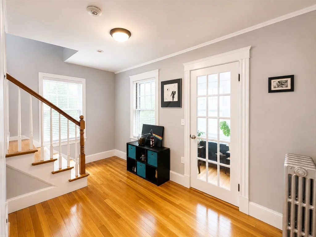 18 Linden Pl, Coolidge Corner