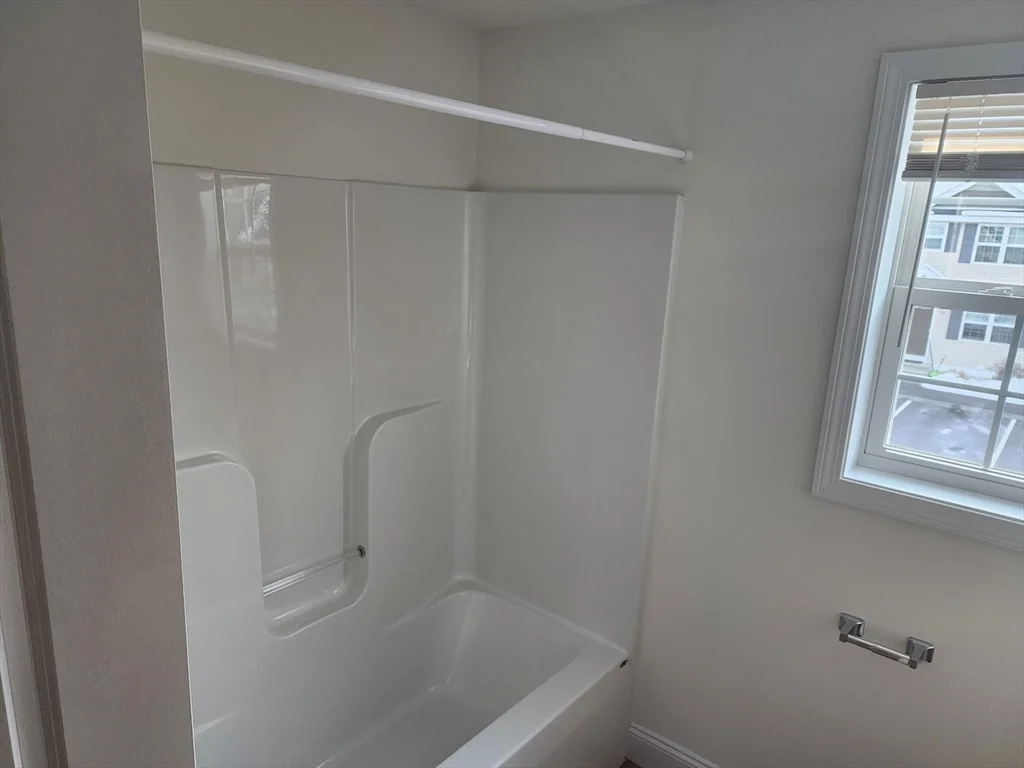 246 High St Ext, Lancaster