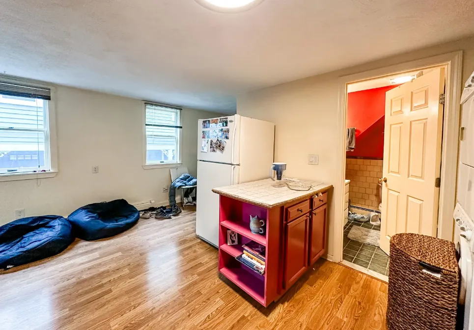 121 Spring St, East Cambridge