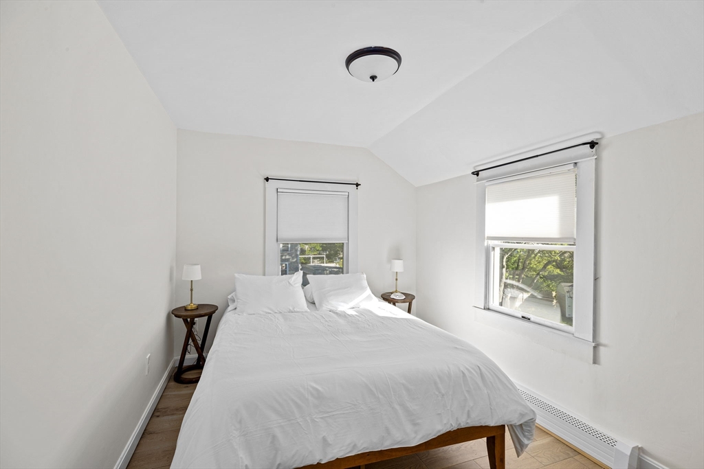 1 Winslow Ave, Scituate