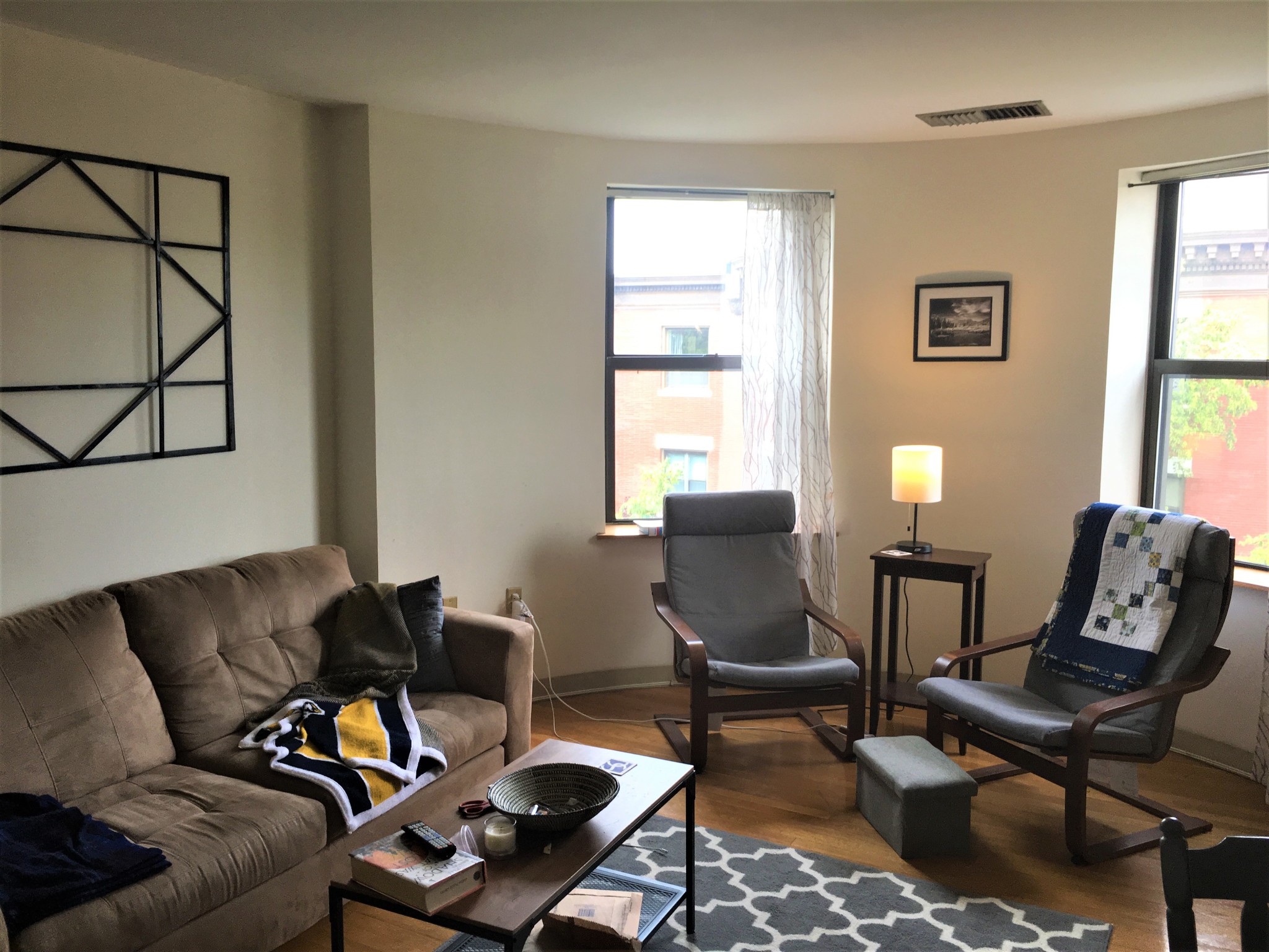 78 Gainsborough St, Fenway