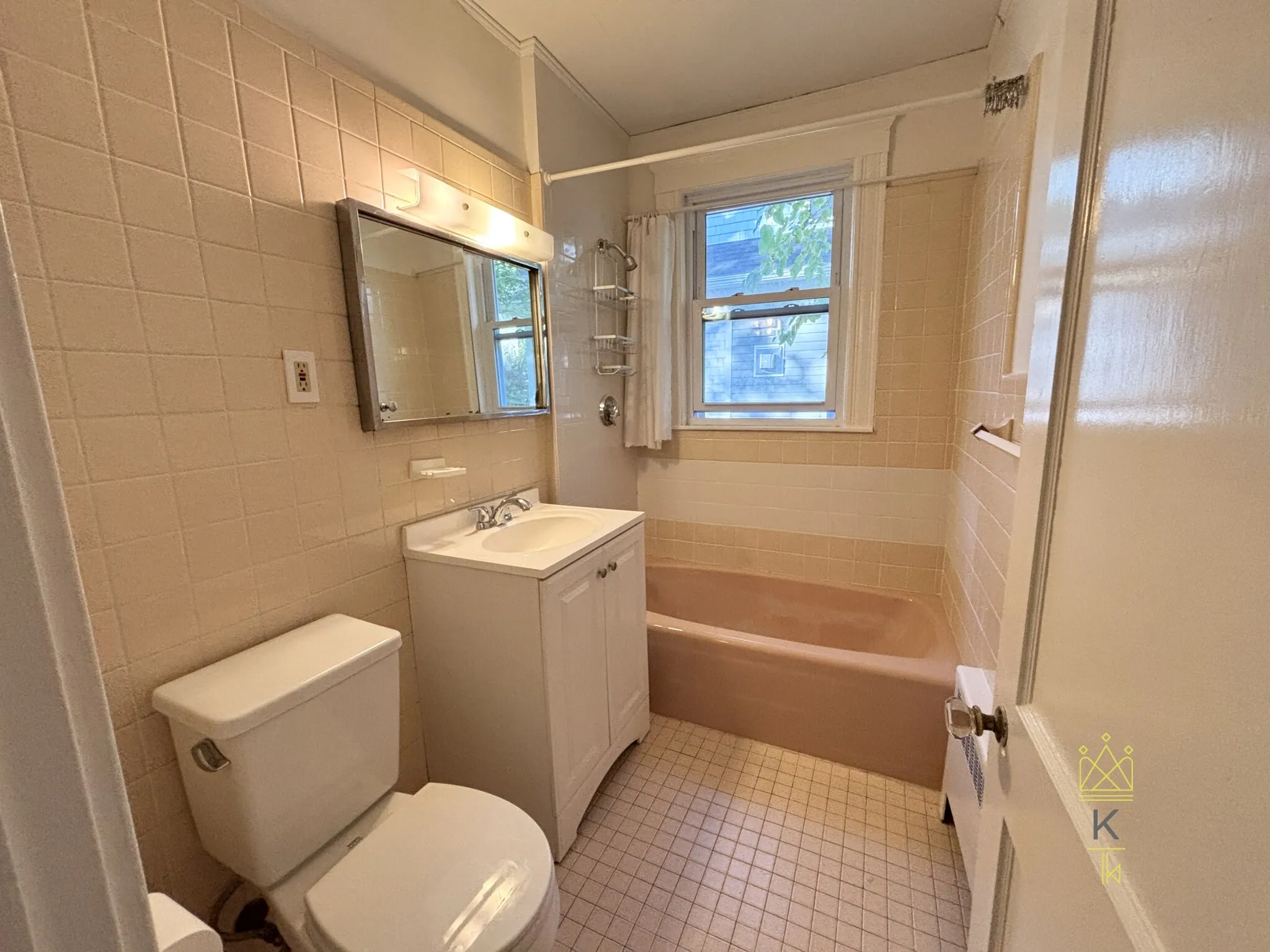 63 Mason Ter, Corey Hill