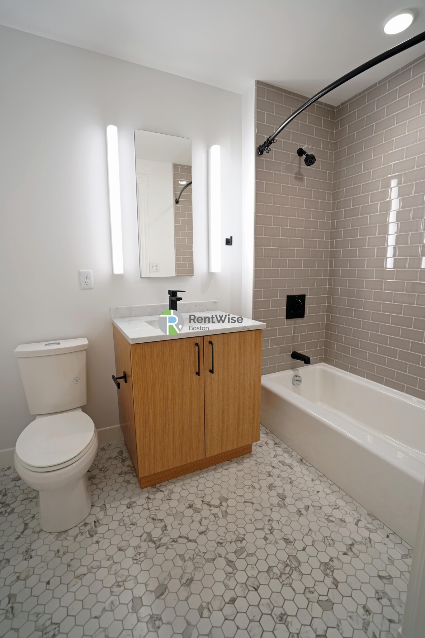 83 Gardner St, Allston