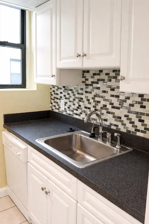 466 Commonwealth Ave, Fenway