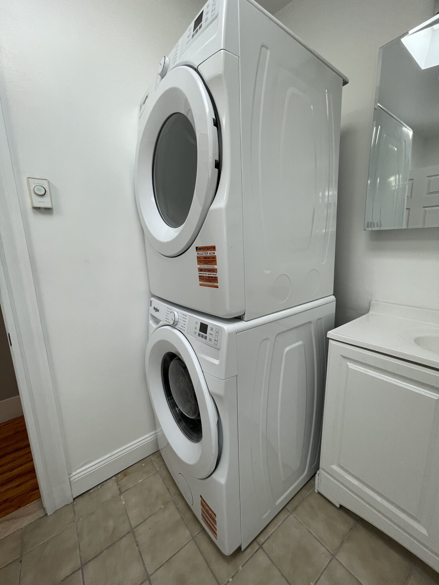 35 Cameron Ave, Teele Square