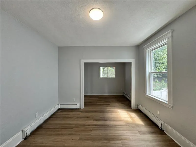 136 Sharon St, West Medford