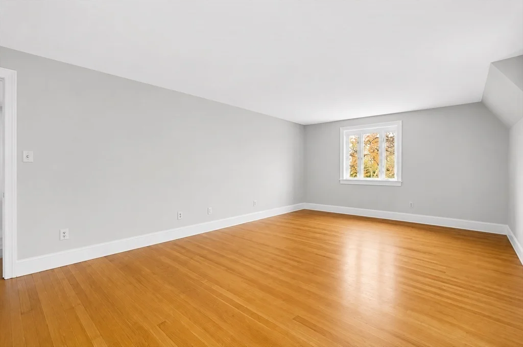 59 Wedgemere Ave, Winchester