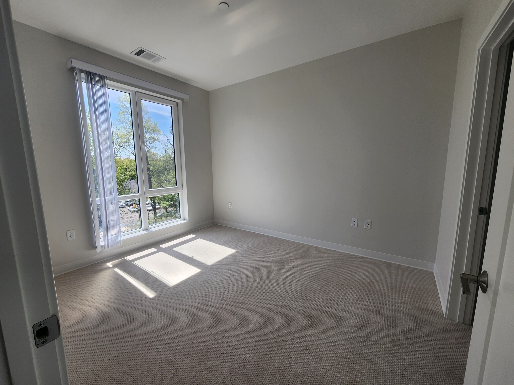 287 Walk Hill, Roslindale