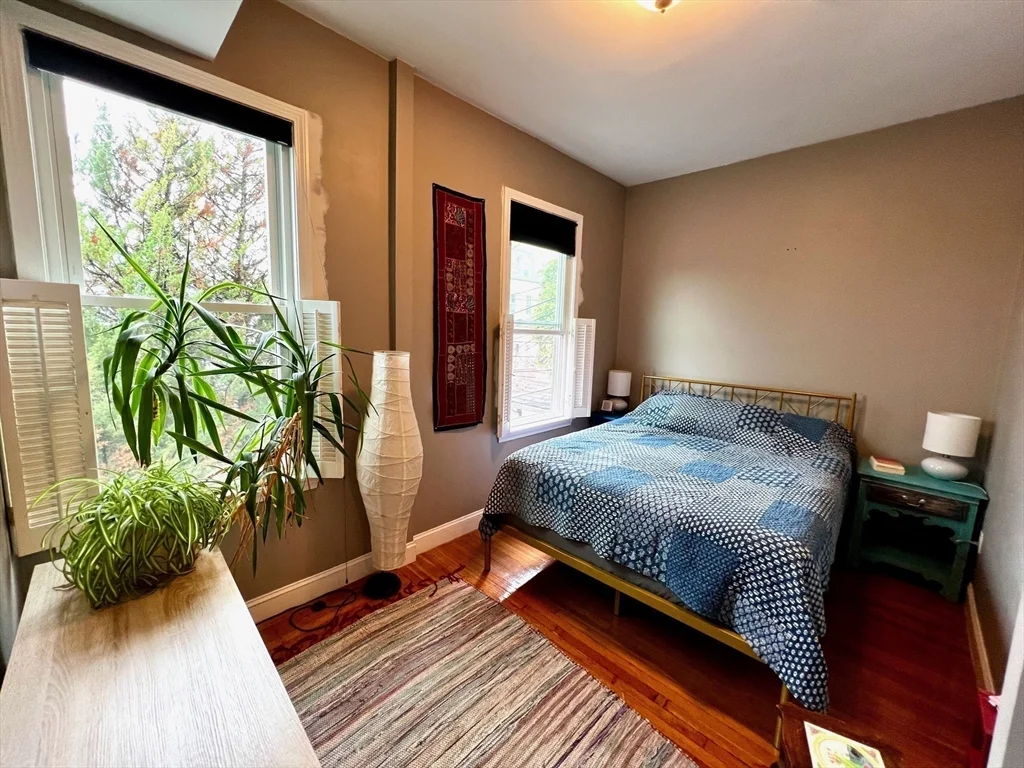 5 Austin, East Somerville