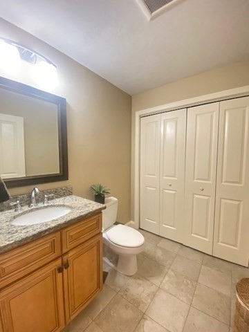 90 Cook Ln, Marlborough