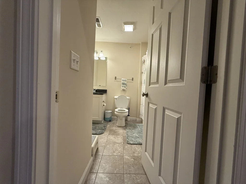 32 John Hancock Dr, Ashland