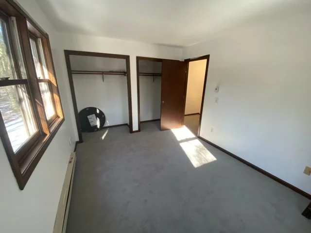 632 Warren Wright Rd, Belchertown