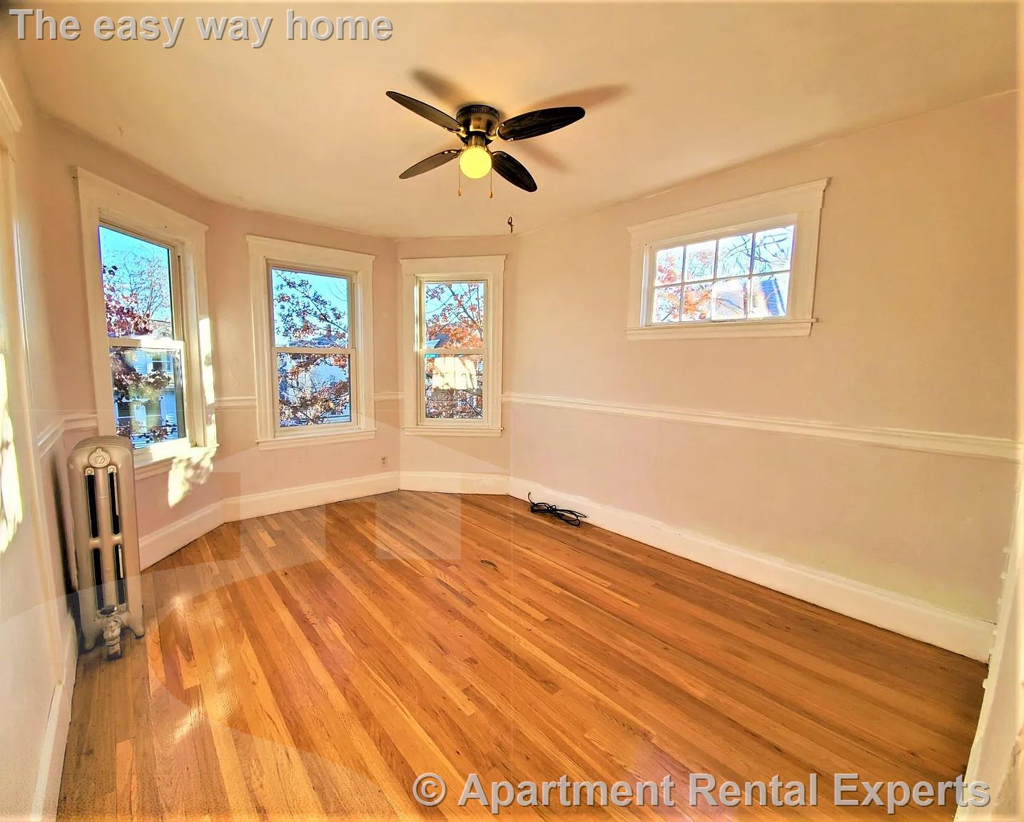 39 Waterhouse St, Teele Square