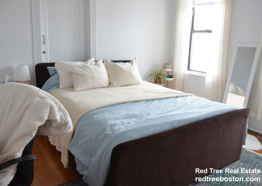 238 Hemenway St, Fenway