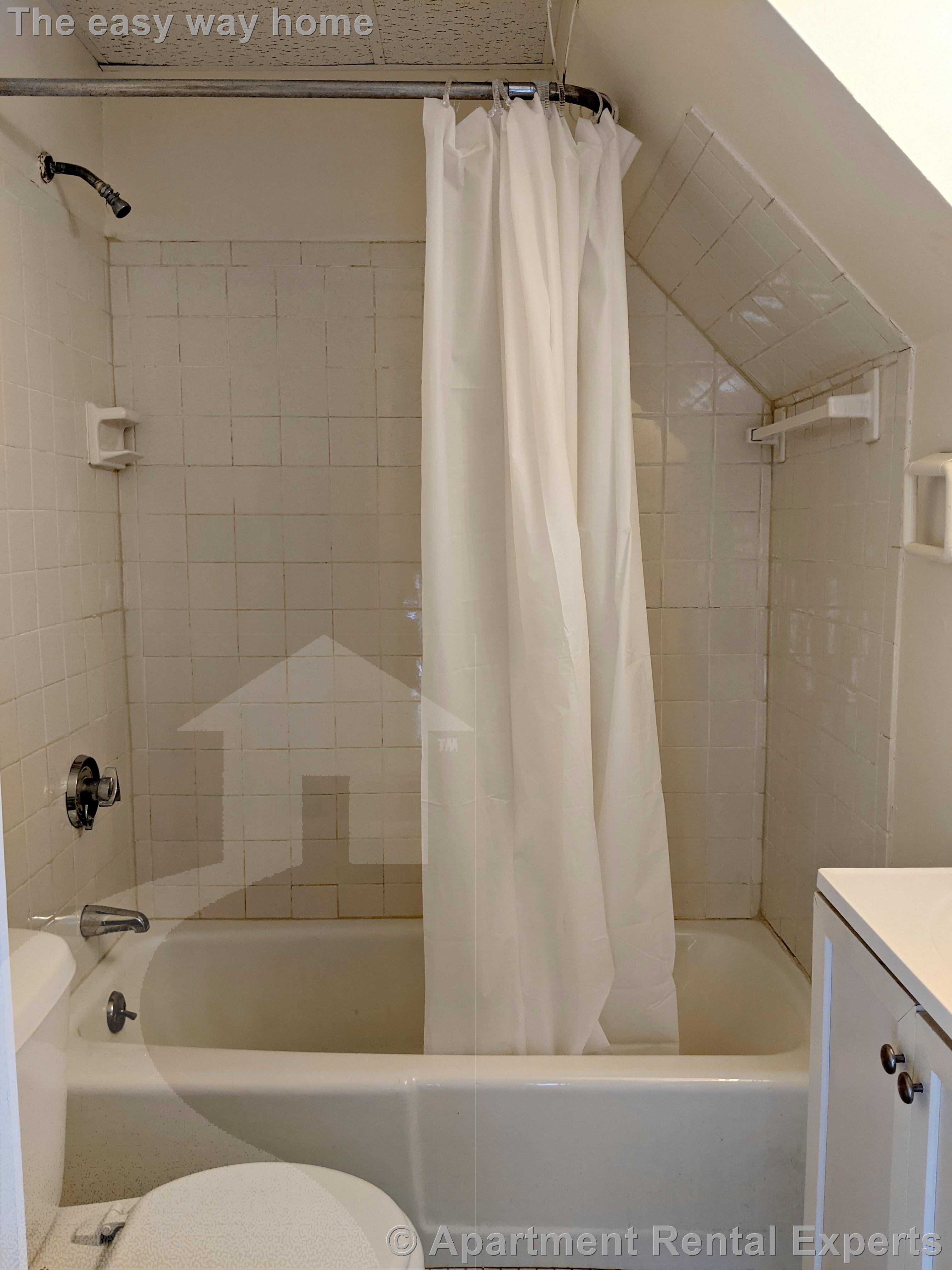 19 Cameron Ave, Davis Square