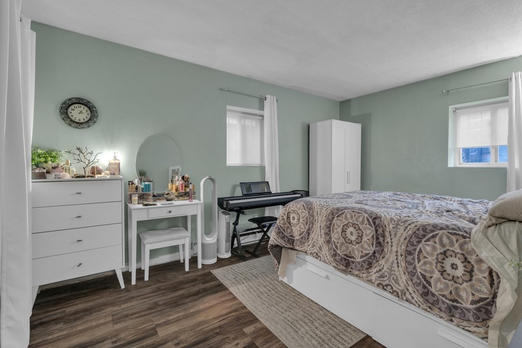 10 Scottfield Rd, Allston