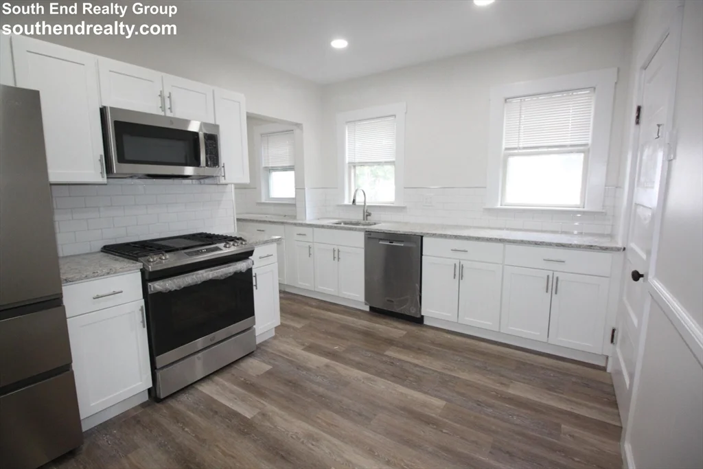 20 Egerton Rd, Arlington