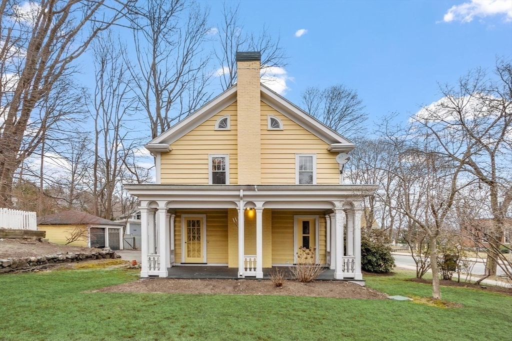 110 Leonard St, Belmont