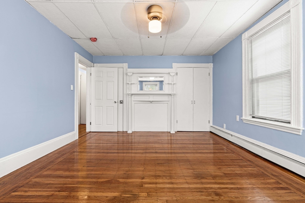 526 E 5th St, South Boston