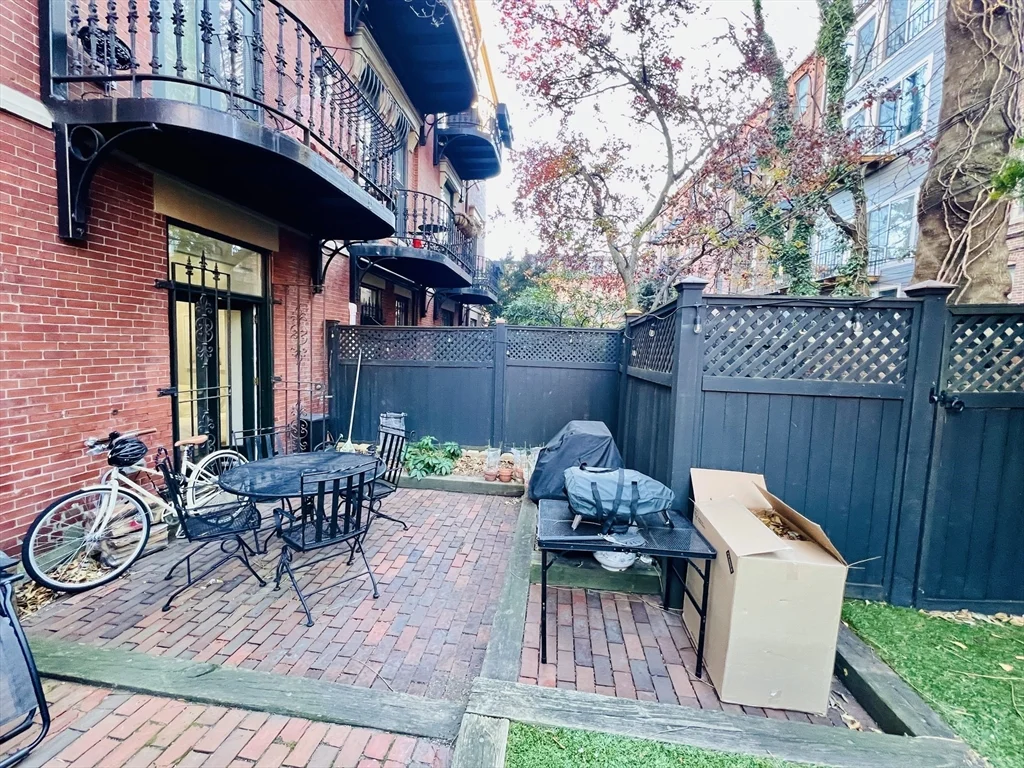 150 Appleton St, South End