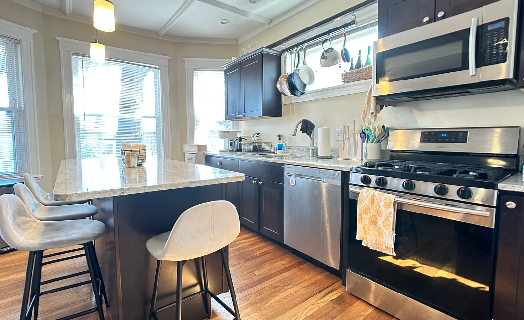 3 Glenley Ter, Brighton