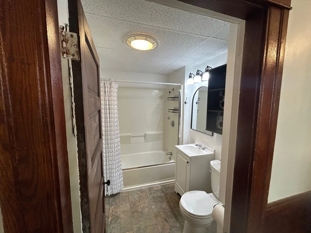 31 Chrome St, Worcester