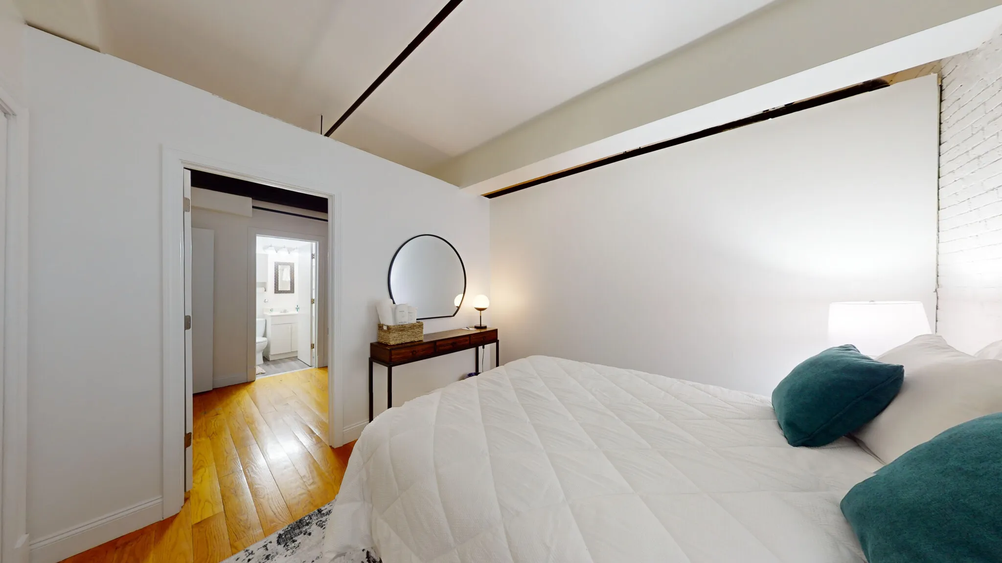 19 Stanhope St, Back Bay