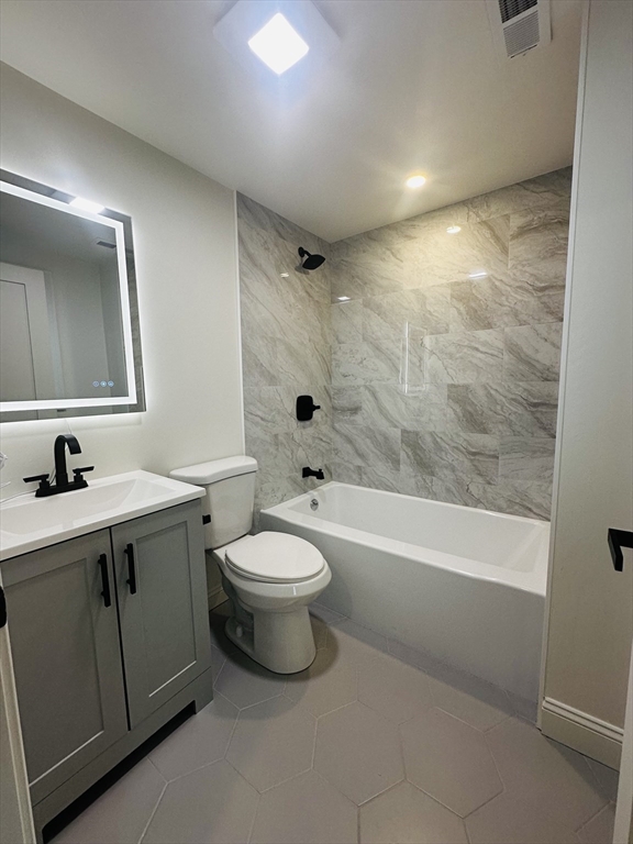 5 Colorado St, Mattapan