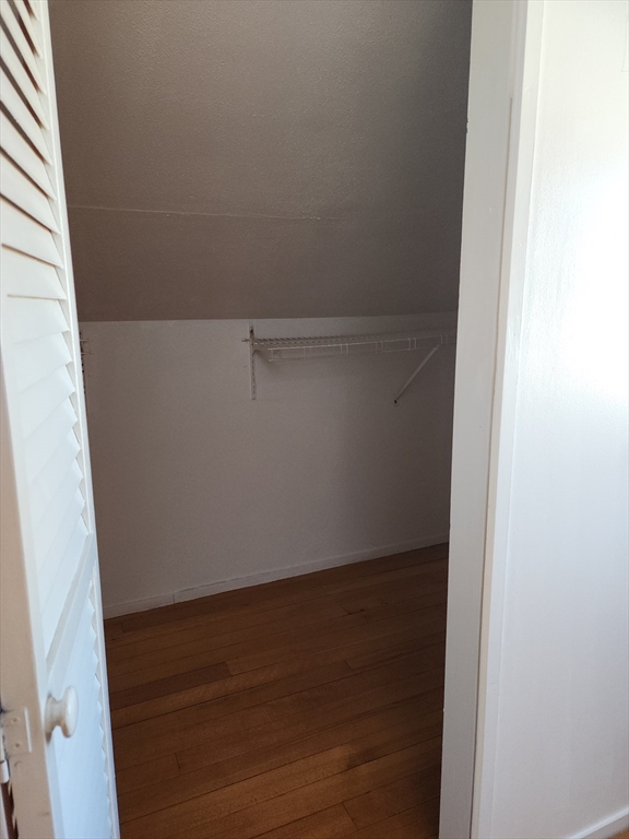 23 Brewster Rd, Weymouth