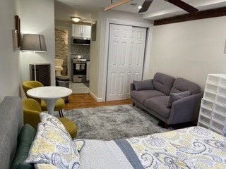 230 Beacon, Back Bay