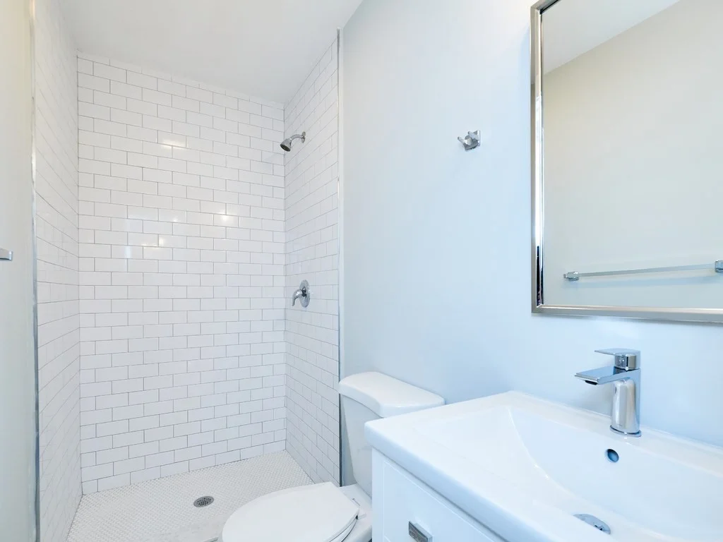 1114 Saratoga St, East Boston