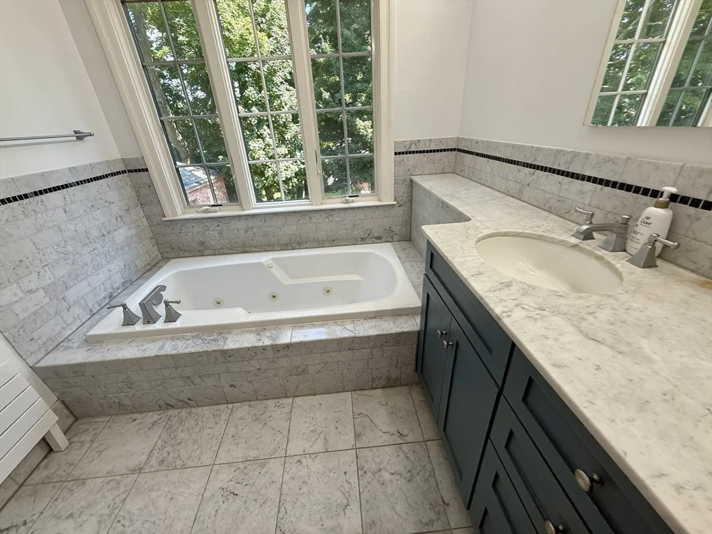 15 Winthrop Rd, Brookline