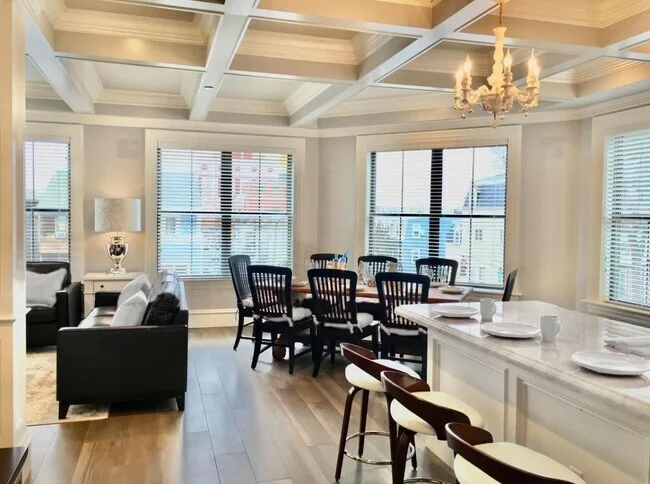 749 East Broadway, South Boston