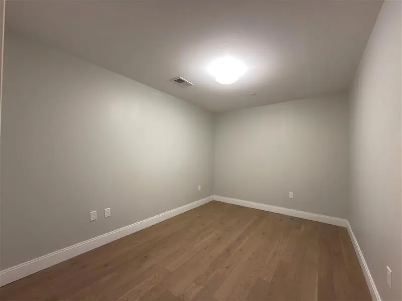 9 Central St, Spring Hill