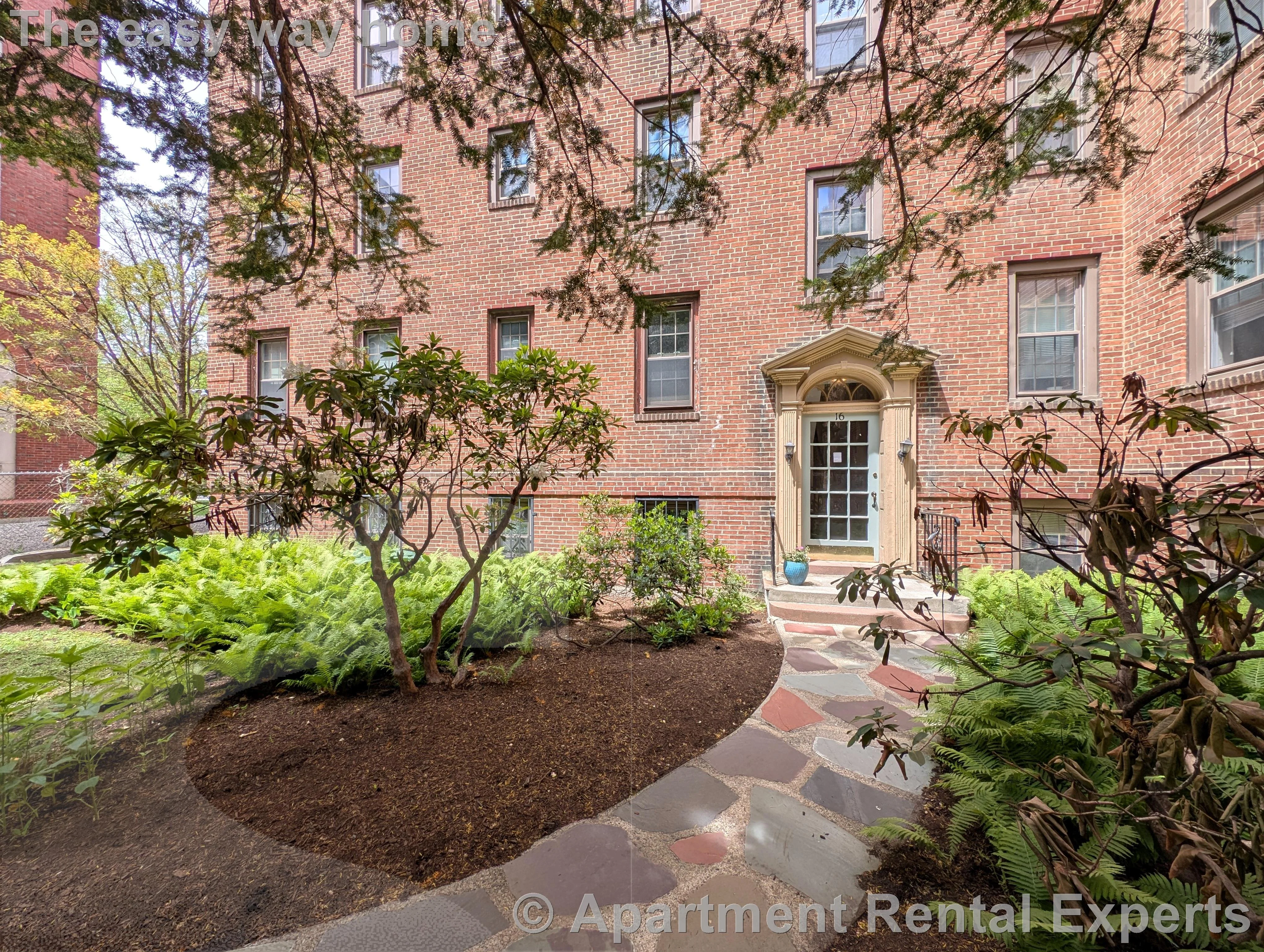 16 Ware St, Harvard Square