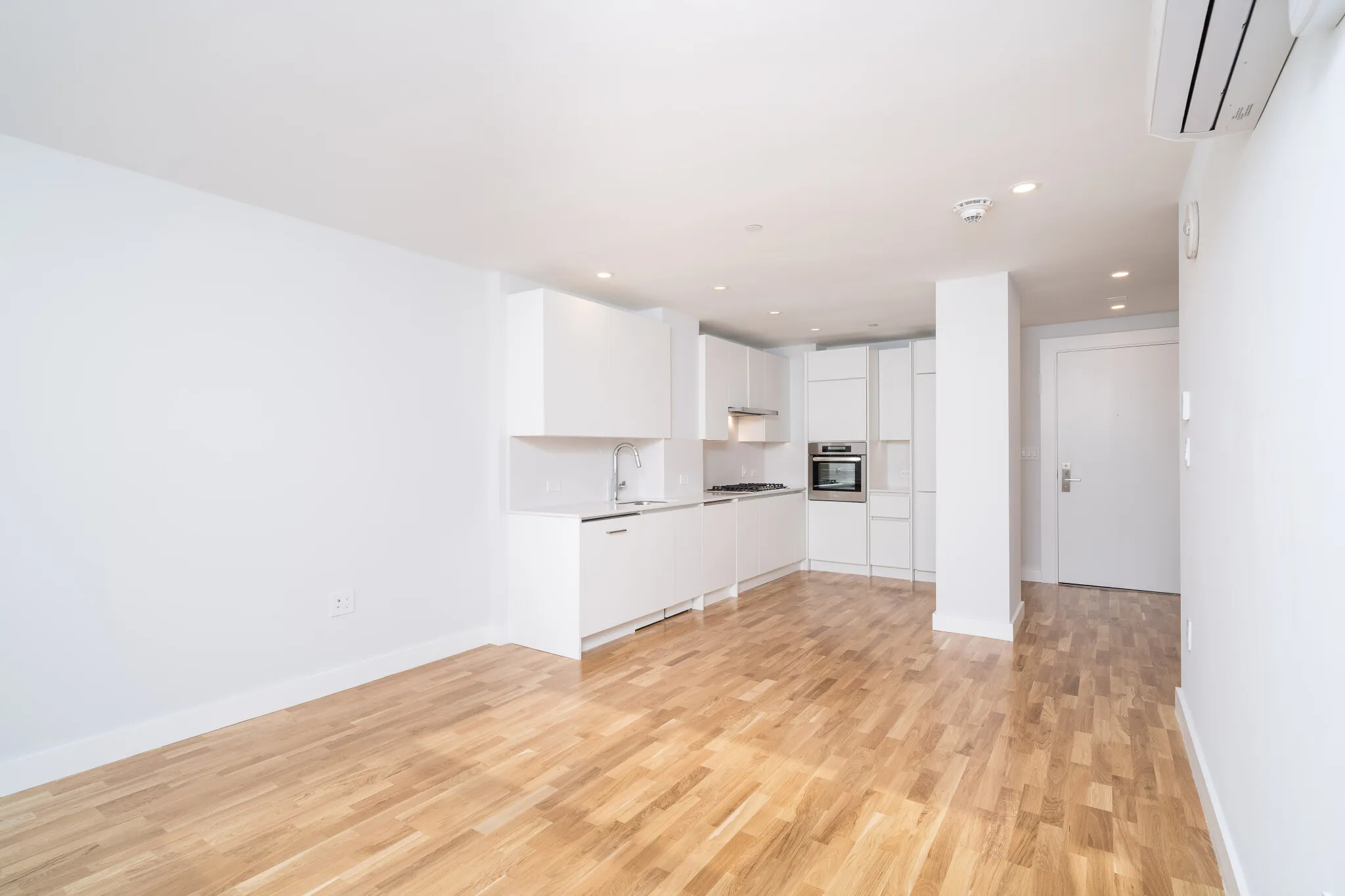 1410 Columbia Rd, South Boston