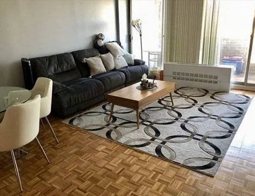 33 Pond Ave, Brookline Village