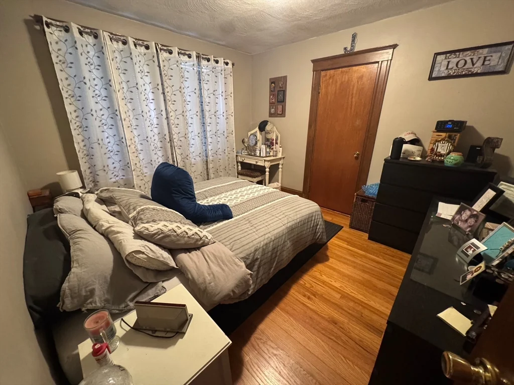 198 School St, Watertown