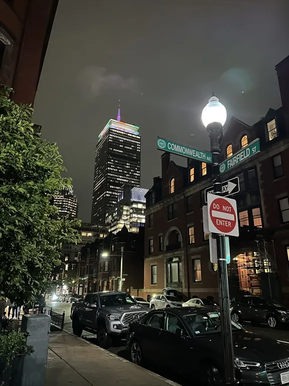 228 Commonwealth Ave, Back Bay