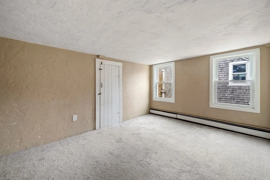 126 Summer, Plymouth