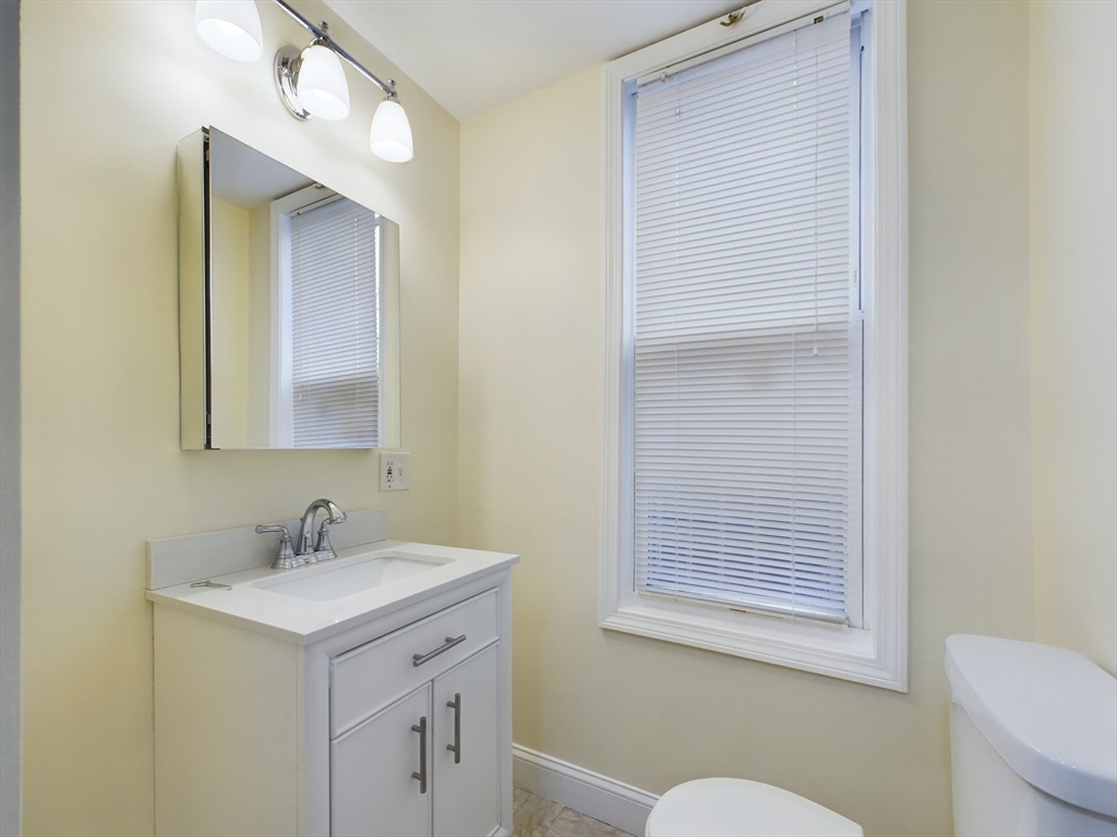 1 bed, 1 bath apartment for rent at 41 Calumet St Unit 1, Mission Hill — photo 9 of 12