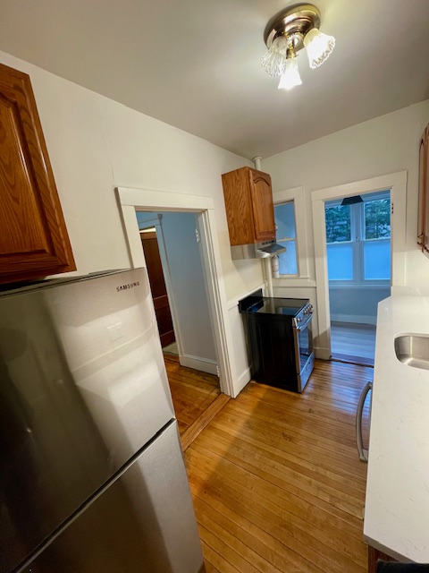 1 bed, 1 bath apartment for rent at 41 Hawthorn Unit 4, Harvard Square — photo 4 of 13