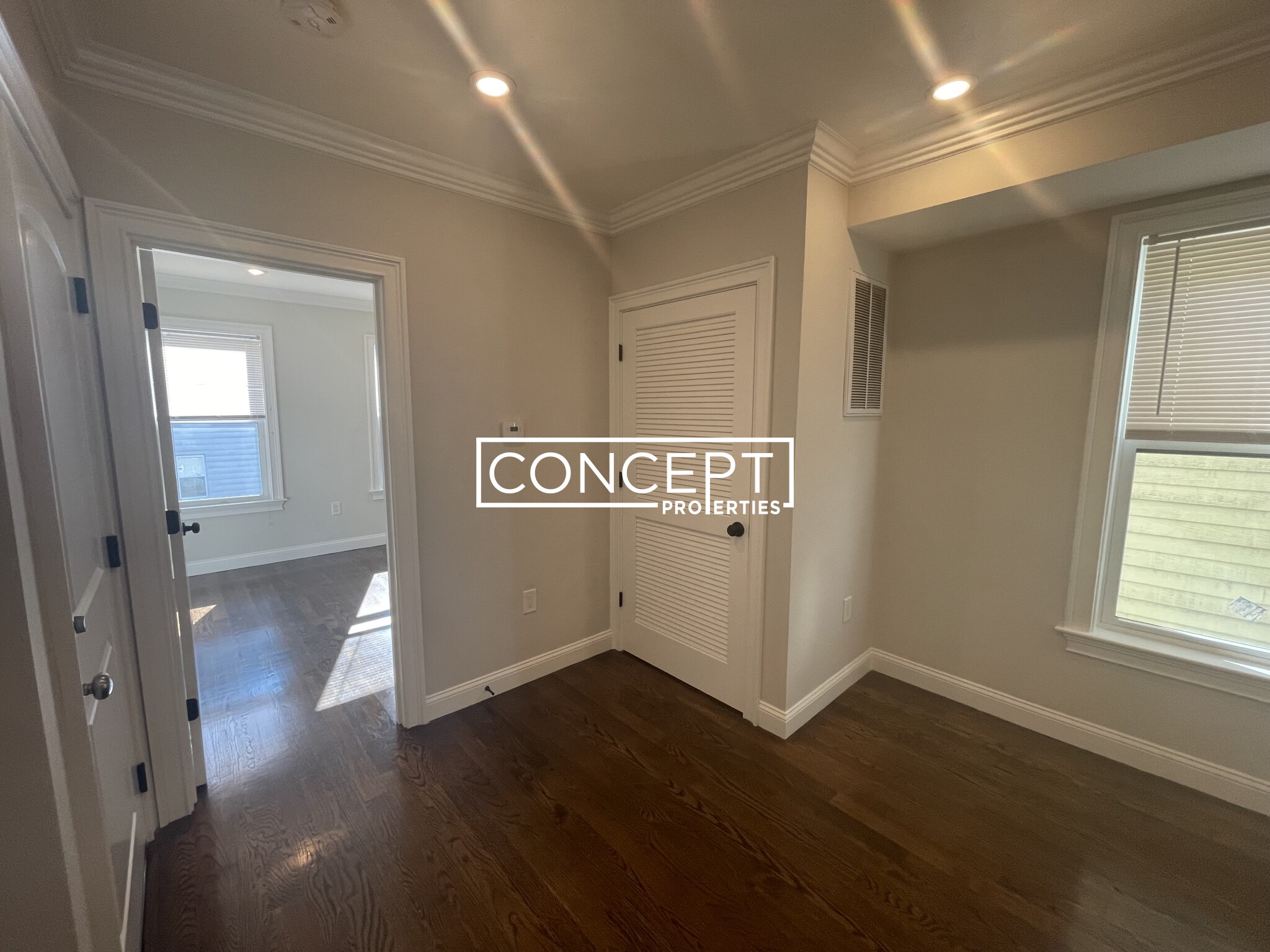 2 bed, 1 bath apartment for rent at 41 Walnut Park Unit 1, Roxbury — photo 7 of 13