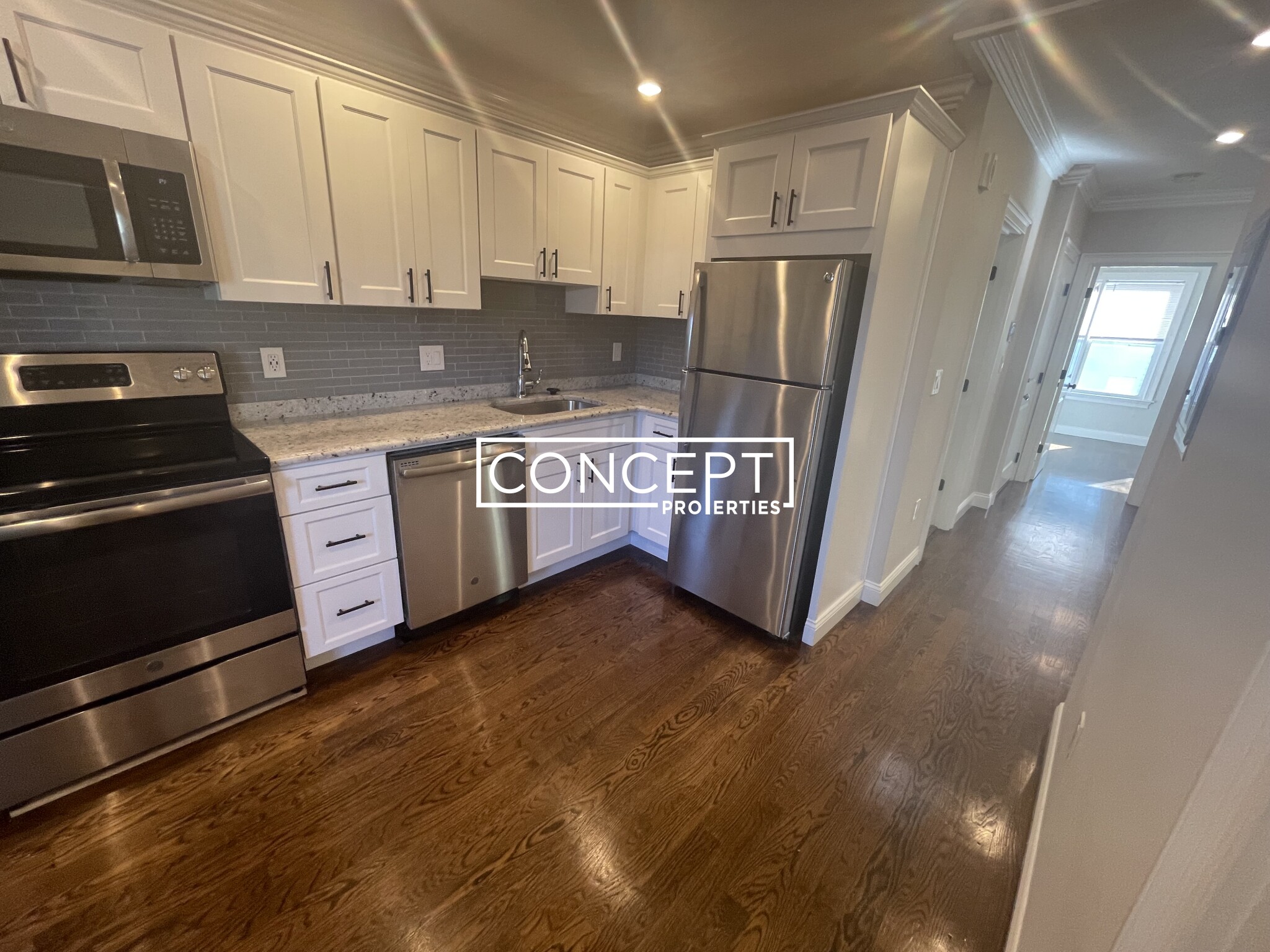 2 bed, 1 bath apartment for rent at 41 Walnut Park Unit 1, Roxbury