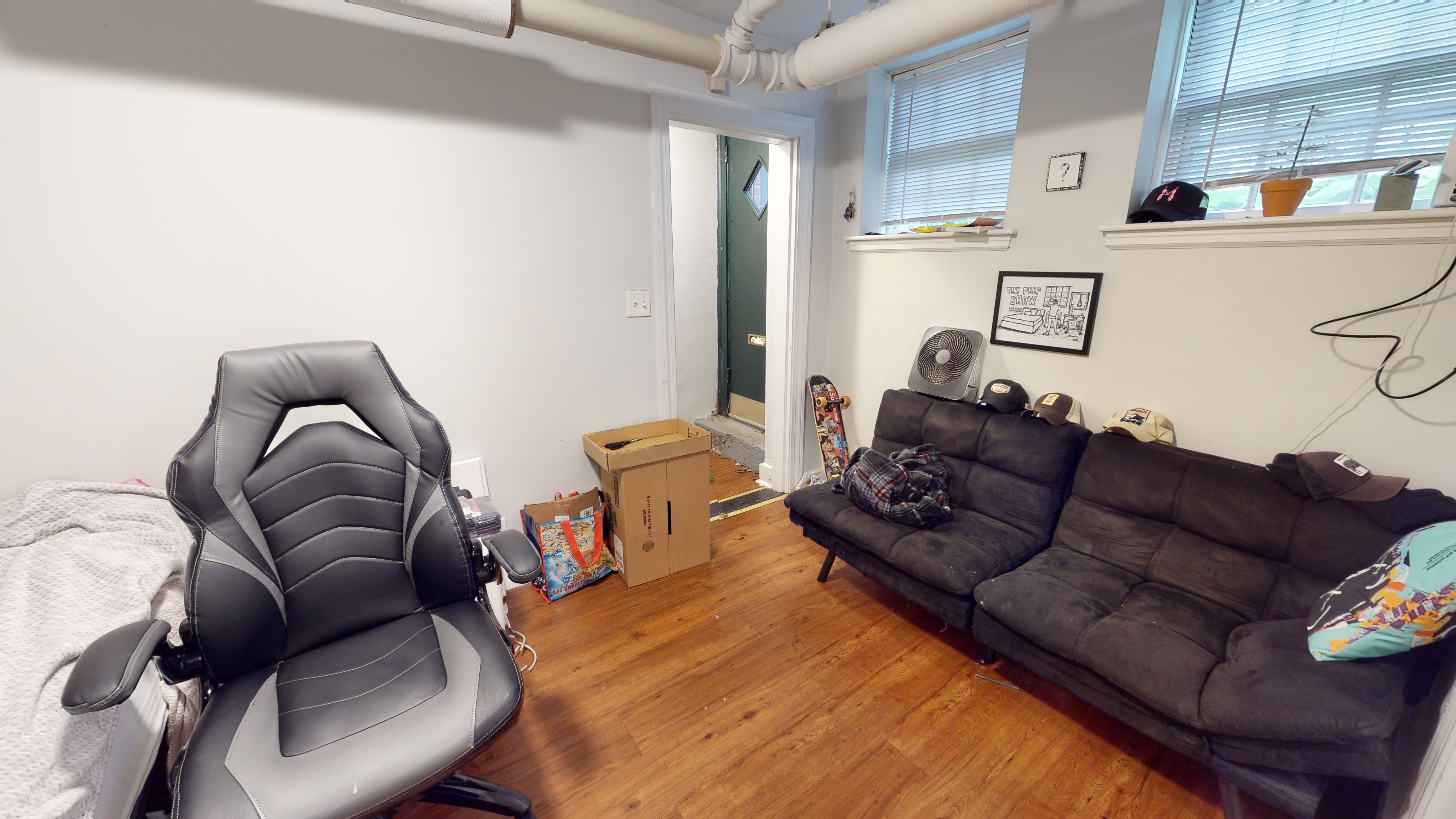 Studio bed, 1 bath apartment for rent at 41 Bowdoin St Unit B, Porter Square — photo 3 of 9
