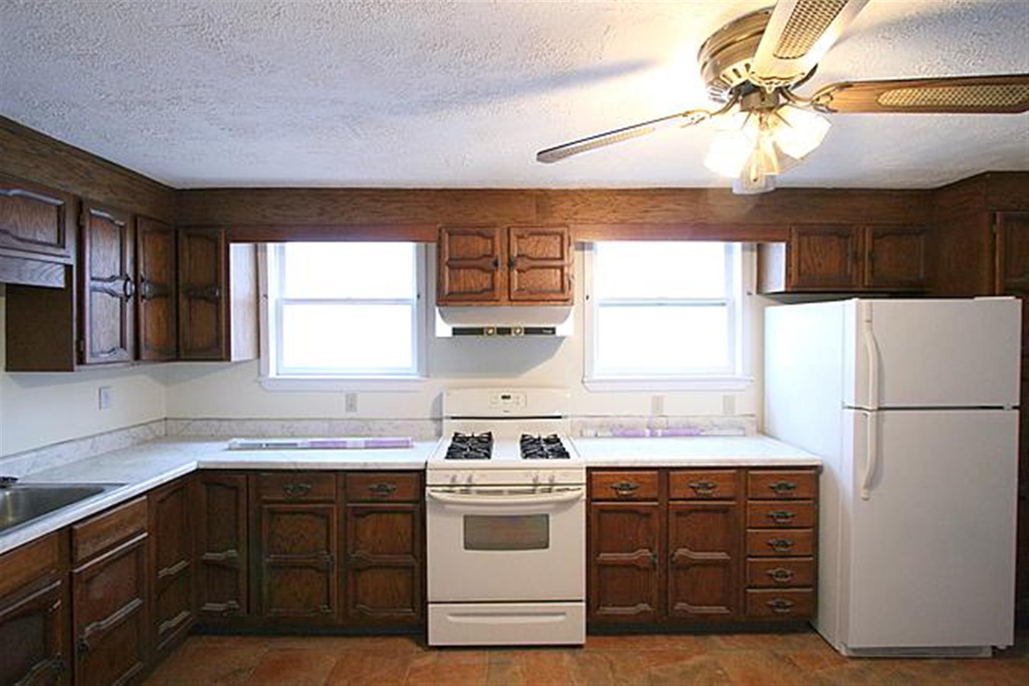 2.5 bed, 1 bath apartment for rent at 49 Porter Rd Unit 2, Porter Square — photo 6 of 29
